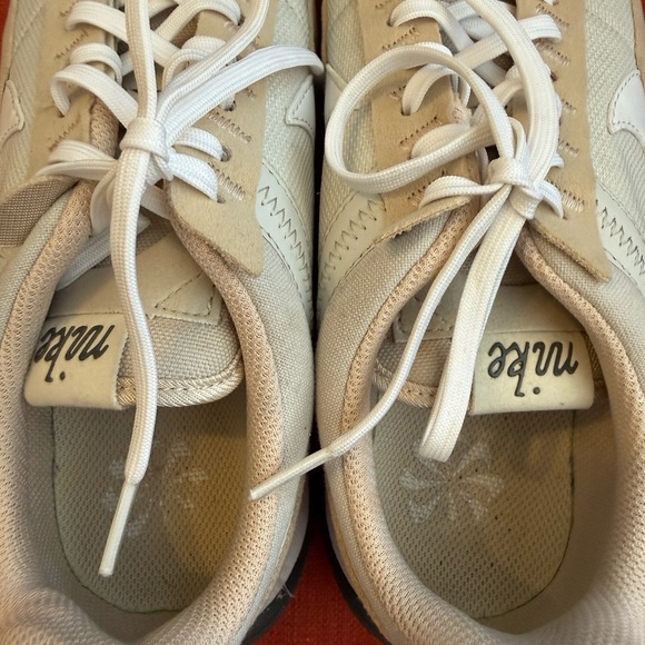 Nike Air Max Pre-Day Light Bone Sandrift Sneakers Size 8 - Picture 7 of 9